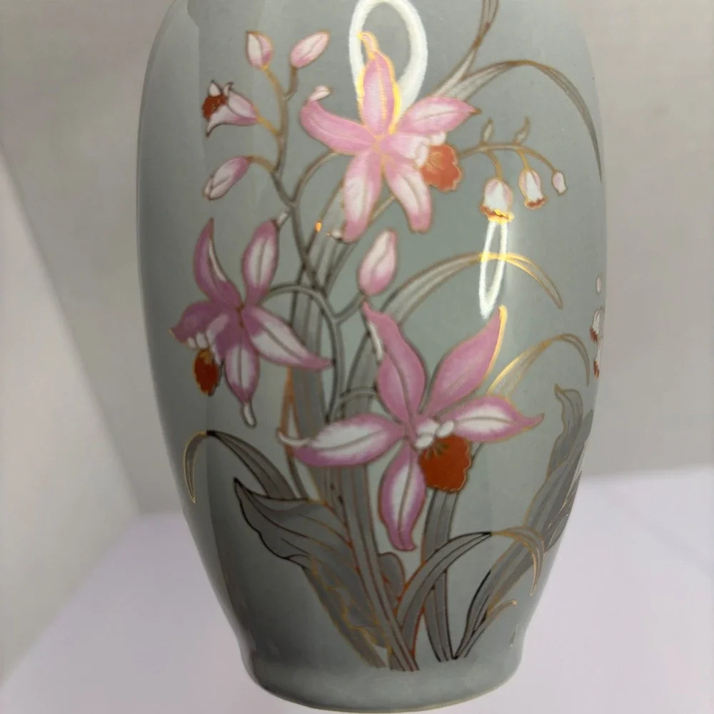 Fine China Japan Grey Ceramic Bud Vase Pink Orchids Gold Gilt with Wood Lid 7in